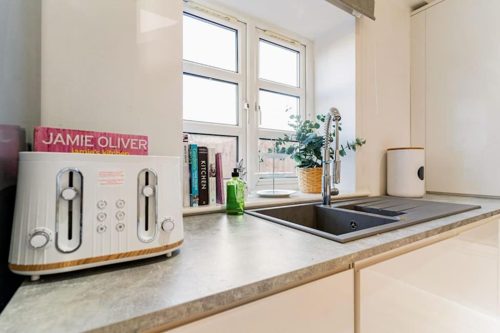 Stunning Ground Floor Hartlepool Marina Apartment Bagian luar foto