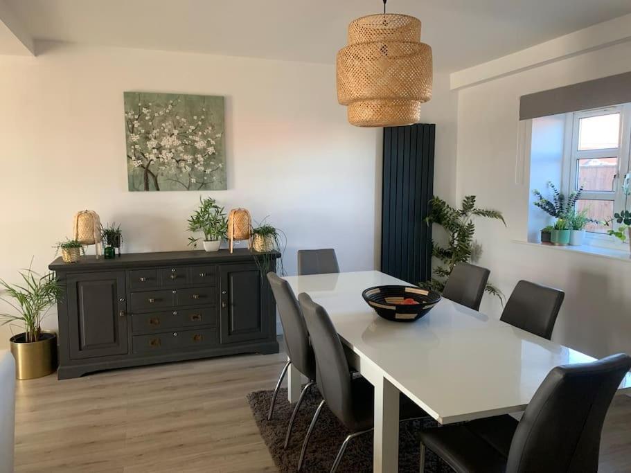 Stunning Ground Floor Hartlepool Marina Apartment Bagian luar foto