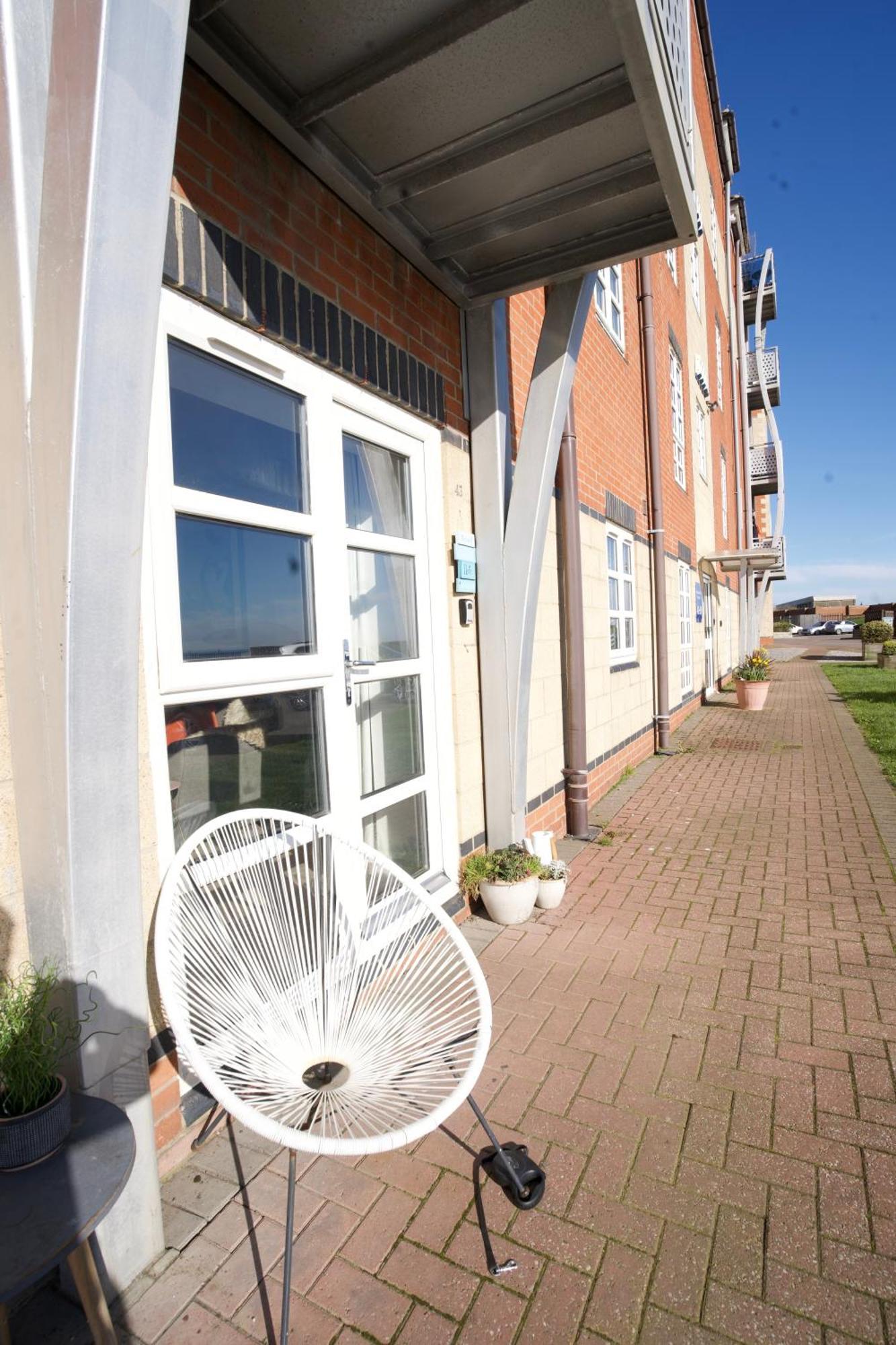 Stunning Ground Floor Hartlepool Marina Apartment Bagian luar foto